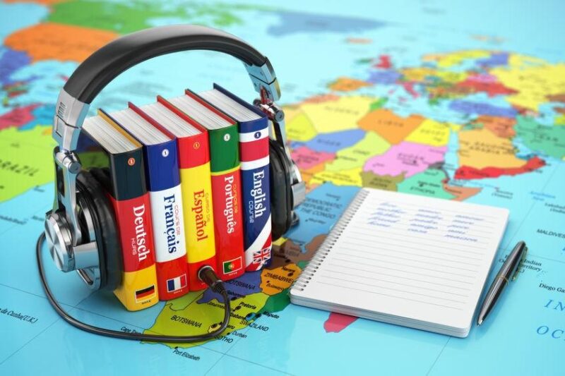 Doutorado sanduíche e proficiência linguística: o que o PDSE exige?